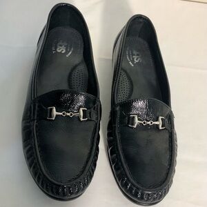 SAS Leather Shoes Loafers Women Metro Tripad Patent Accent Comfort  SZ 8.5 Wide
